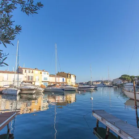 Inviting Holiday In Port With Balcony * Grimaud